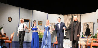 Eszék: derű és nevetés gyertyafényben