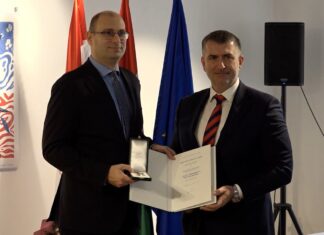 Magyar állami kitüntetést adtak át a horvát alkotmánybíróság elnökének Zágrábban