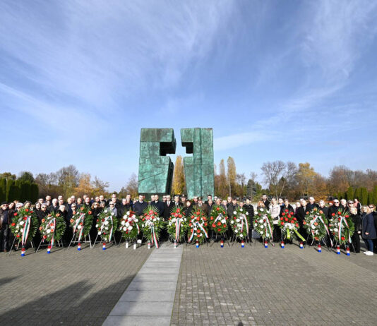 Megemlékezés Vukováron: a város ostroma alatt 55 magyar adta életét a szabad Horvátországért