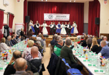 Húsz év, ami közösséget épített – Jubileumot ünnepelt a Várdaróc Magyar Kultúregyesület