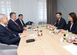 Munkamegbeszélésen járt Eszéken és Vukováron Demcsák Csaba zágrábi magyar nagykövet