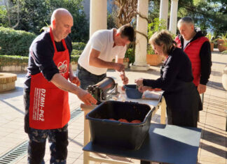 Tengerparti disznótor drávaszögi kolbászrecepttel