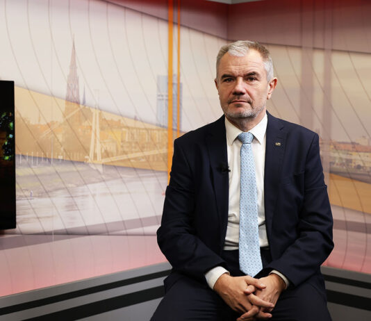 Rendkívüli év a horvátországi magyar közösség életében – Évértékelő beszélgetés Jankovics Róberttel, a HMDK elnökével