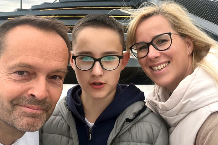 13-balatoni_zeteny_siklosi_gergely_arany_parizs-(4)