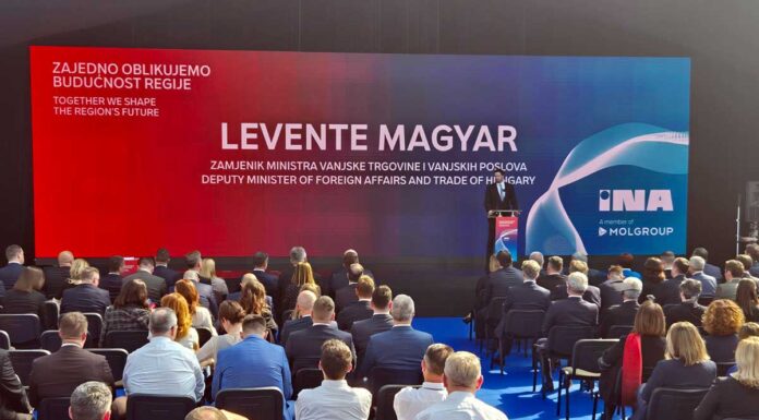 Mérföldkő a horvát energetikában: átadták a korszerűsített rijekai olajfinomítót