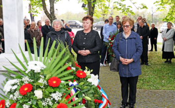 Vukovár: főhajtás a kommunista terror áldozatai előtt