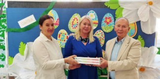 Pélmonostor: tankönyvadomány idén is a magyar anyanyelvápoló diákoknak