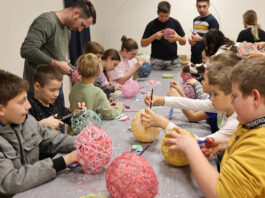 Šaroliki uskrsni programi