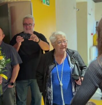 Takarítás közben született meg generációk kedvenc bábhőse, Süsü