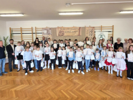 Natjecanje u pjevanju narodnih pjesama