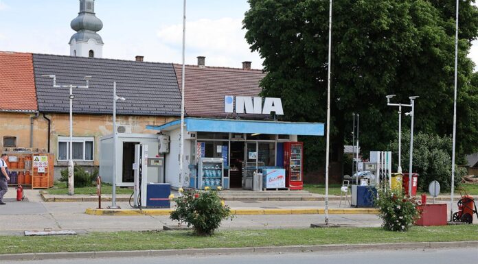 Átmenetileg bezárt a bellyei INA benzinkút