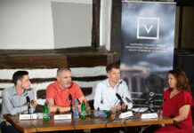 Jankovics Róbert is részt vett a Vajdasági Szabadegyetem közéleti panelbeszélgetésén