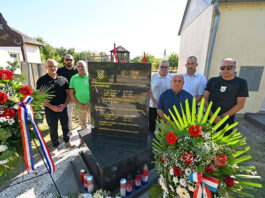 Vardarac: i ove godine odali počast poginulim mještanima