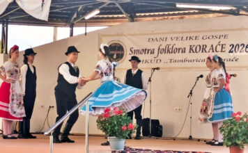 Egyedüli magyar fellépőként mutatkoztak be Boszniában a pélmonostori táncosok