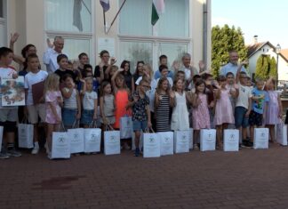Szakmai konferencia és beiskolázási csomagosztás