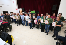 A csirkepaprikás illata összehozta a Kárpát-medence gazdáit