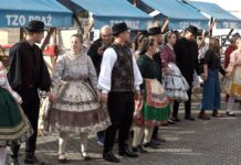 Szüreti mulatság a Duna partján, a kiskőszegi szüreti fesztiválon